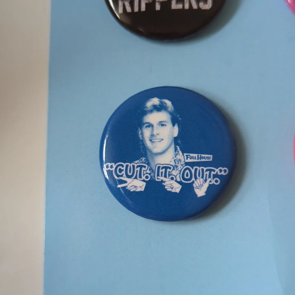 Full House Pin Set - Picture 3 of 5